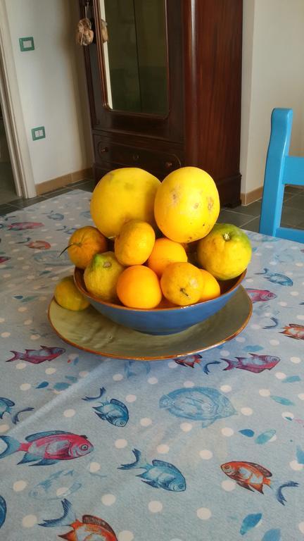 Appartement La Casa Di Titina à Procida Extérieur photo