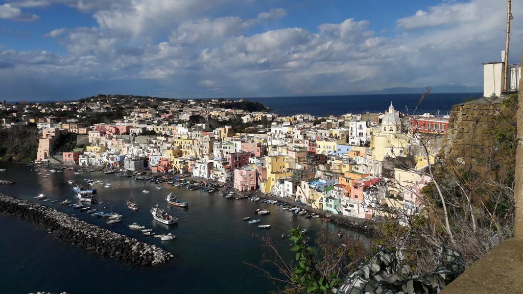 Appartement La Casa Di Titina à Procida Extérieur photo